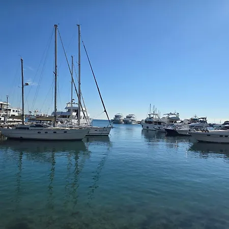 Royal Seacrest 2 Bedroom A 205 Apartament