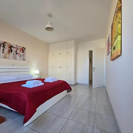Royal Seacrest 2 Bedroom A 205 * Pafos